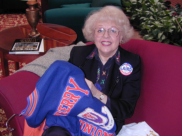 Barbara Perry (Dorris)